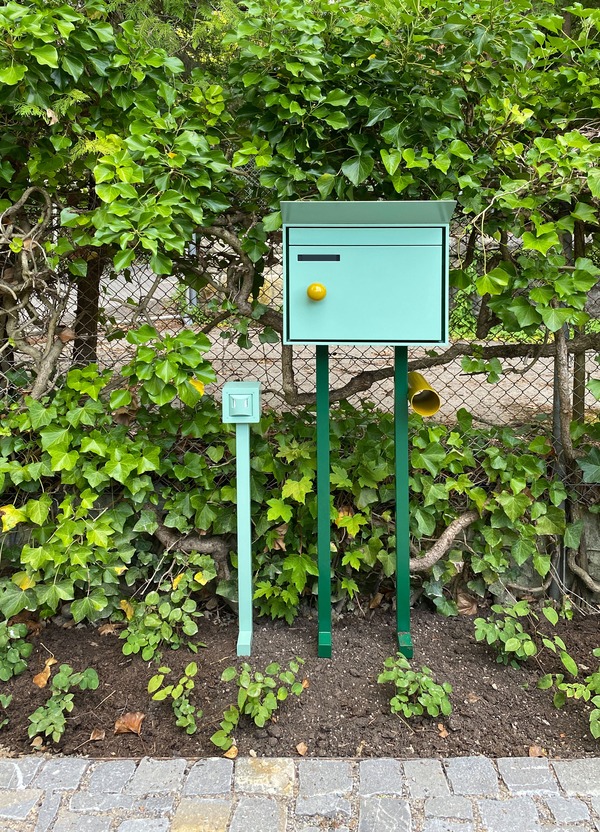11 Zumikon Letterbox