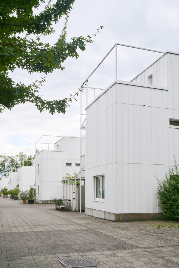 1 Im Walder Cooperative Exterior